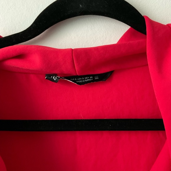 ZARA red top - Picture 3 of 3